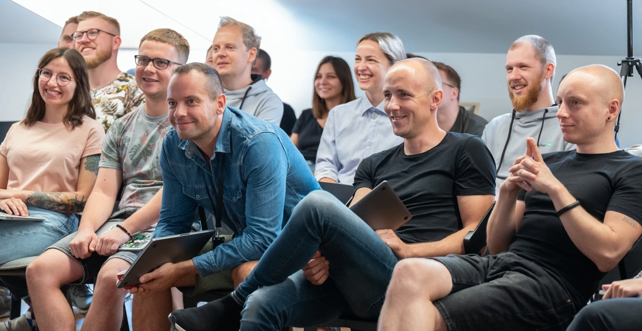 Are Certain Email Better Than Others for Professionals